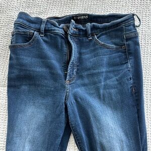 Express Jeans